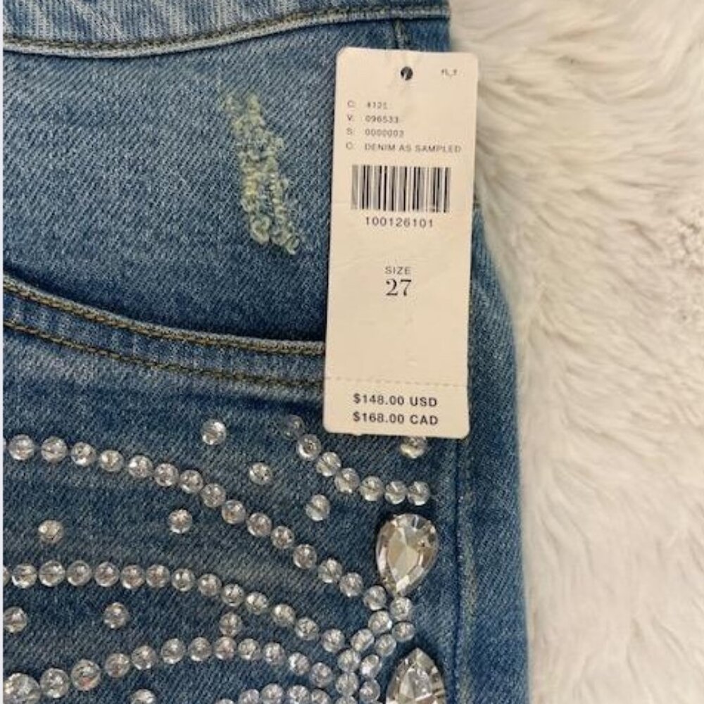 Pilcro Jewel-Encrusted Jean Shorts – Size 27 – NWT - Picture 10 of 10